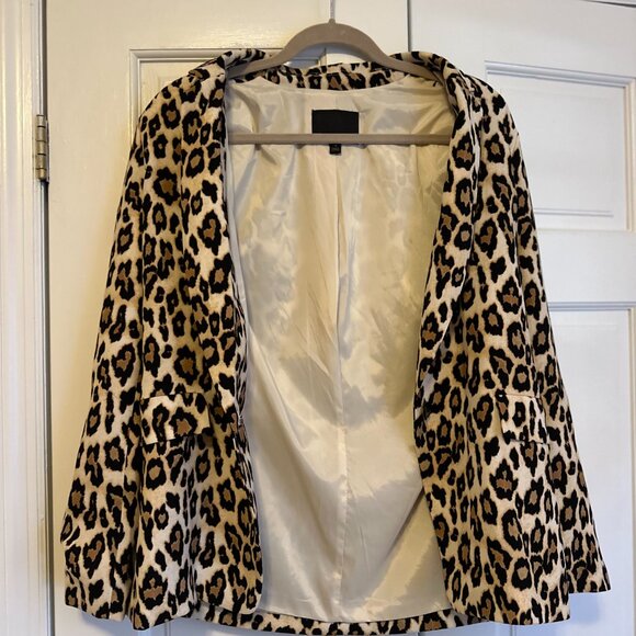 Banana Republic Leopard Soft Blazer - Picture 2 of 4